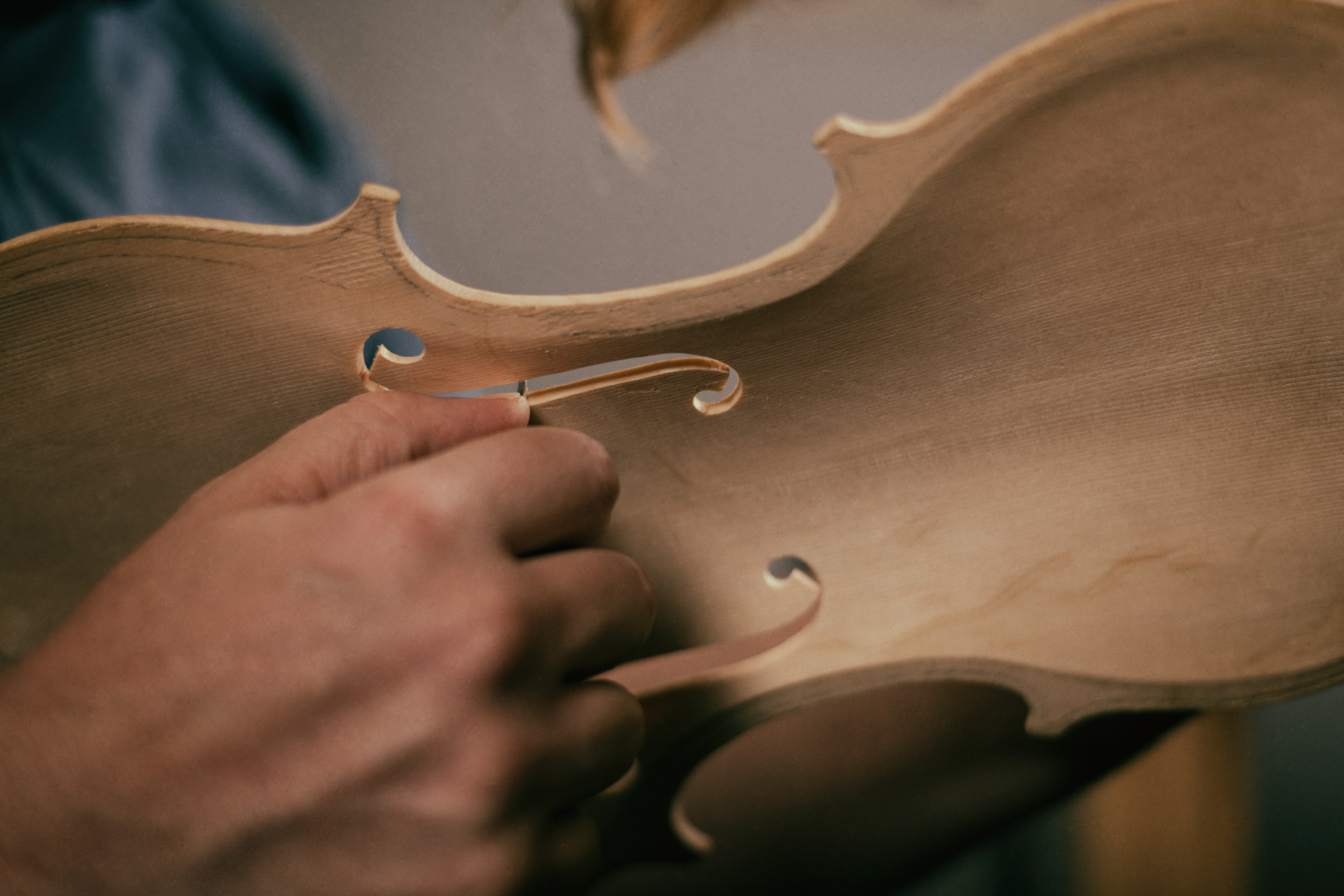 Lafayette, LA violin maker by photographer Kevin Brown